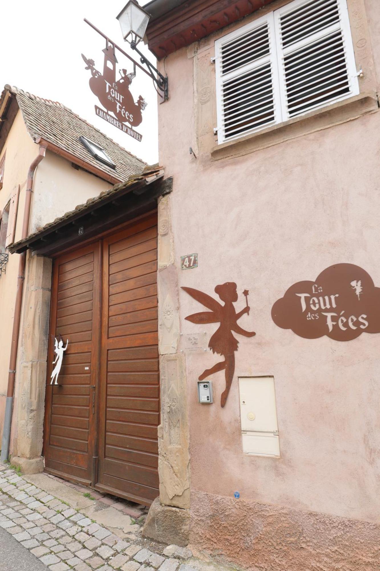Bed and Breakfast LA TOUR des fées Mittelbergheim Exterior foto