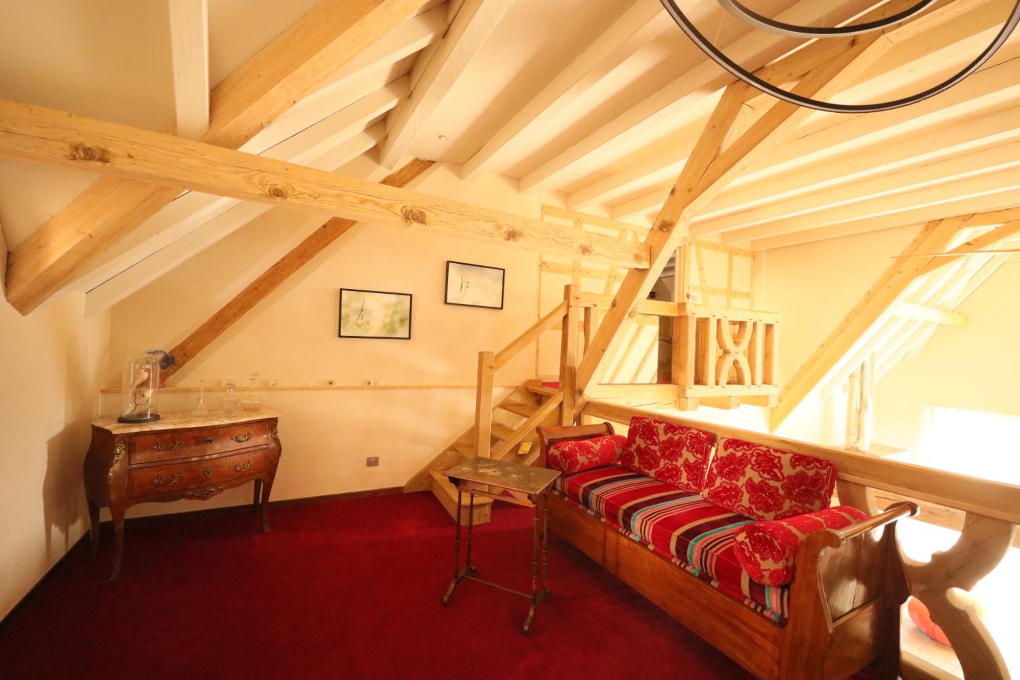 Bed and Breakfast LA TOUR des fées Mittelbergheim Exterior foto